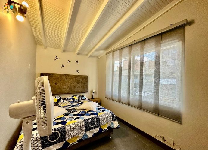 Apartamento de 3 alcobas en arriendo en Laureles, Medellín, 74 m² · foto 16 de 24