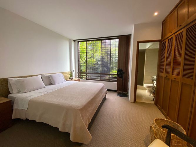 Apartamento de 2 alcobas en arriendo en El Poblado, Medellín, 87 m² · foto 11 de 15