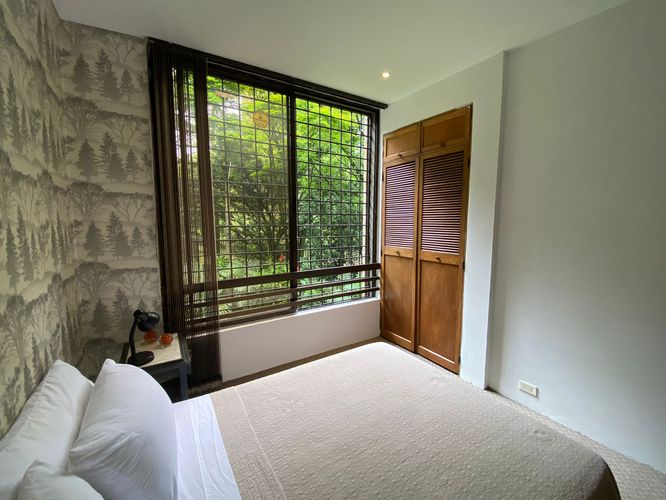 Apartamento de 2 alcobas en arriendo en El Poblado, Medellín, 87 m² · foto 13 de 15