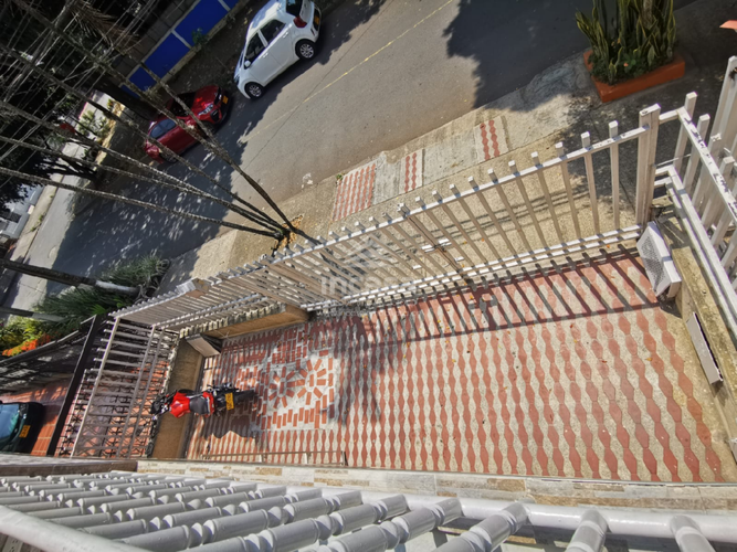 Casa de 3 alcobas en venta en Departamental, Cali, 166 m² · foto 4 de 17