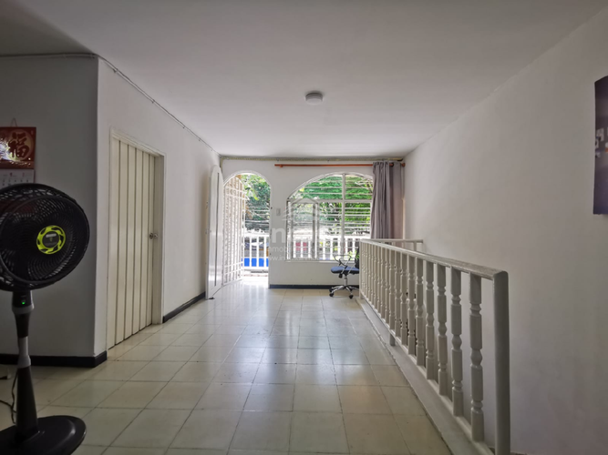 Casa de 3 alcobas en venta en Departamental, Cali, 166 m² · foto 5 de 17