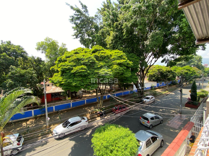 Casa de 3 alcobas en venta en Departamental, Cali, 166 m² · foto 14 de 17
