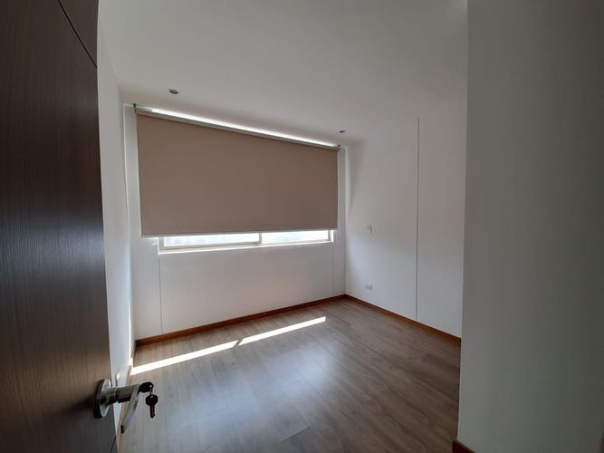 Apartamento de 2 alcobas en arriendo en Los Balsos, Medellín, 76 m² · foto 8 de 11