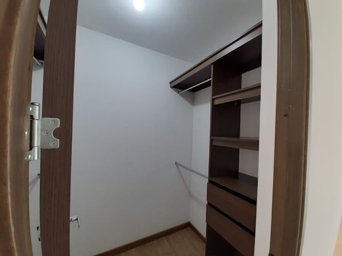 Apartamento de 2 alcobas en arriendo en Los Balsos, Medellín, 76 m² · foto 11 de 11