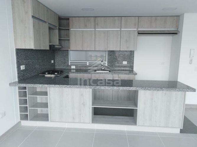 Apartamento de 3 alcobas en venta en La Flora, Cali, 113 m² · foto 3 de 13