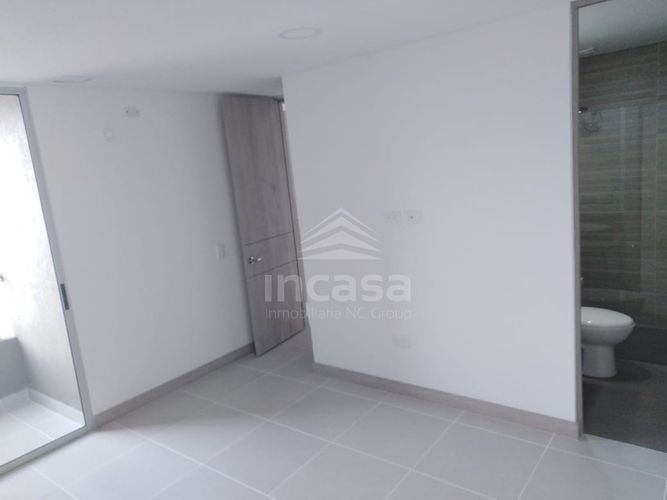 Apartamento de 3 alcobas en venta en La Flora, Cali, 113 m² · foto 6 de 13