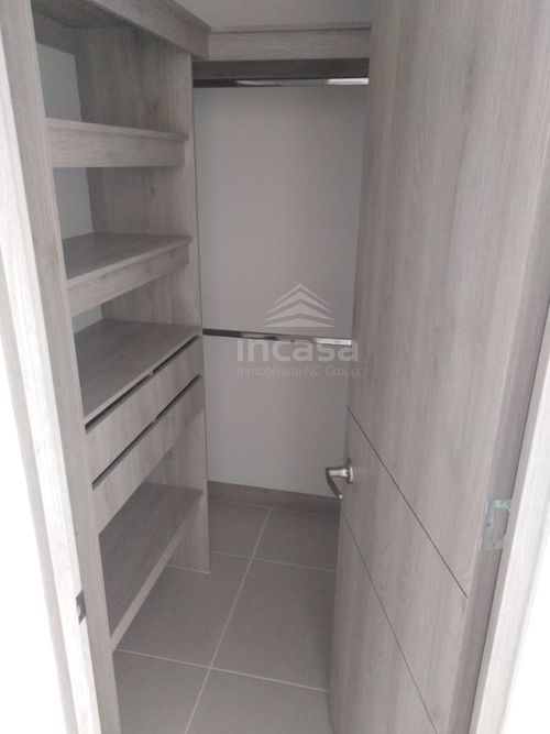 Apartamento de 3 alcobas en venta en La Flora, Cali, 113 m² · foto 9 de 13