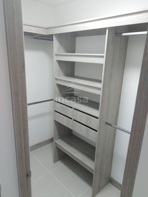 Apartamento de 3 alcobas en venta en La Flora, Cali, 113 m² · foto 10 de 13