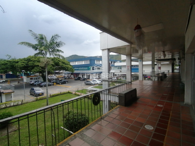 Local en venta en Urbanizacion La Merced, Cali, 30 m² · foto 2 de 13