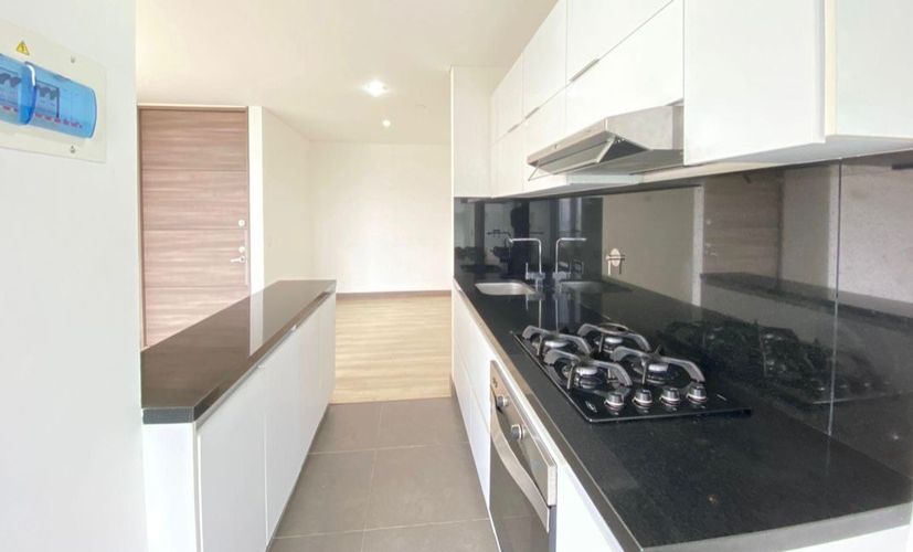 Apartamento de 2 alcobas en arriendo en Santa Maria De Los Angeles, Medellín, 90 m² · foto 5 de 11