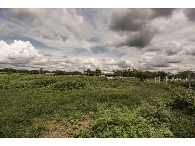 Lote en venta en Alfonso Lopez, Palmira, 43392 m² · foto 5 de 11