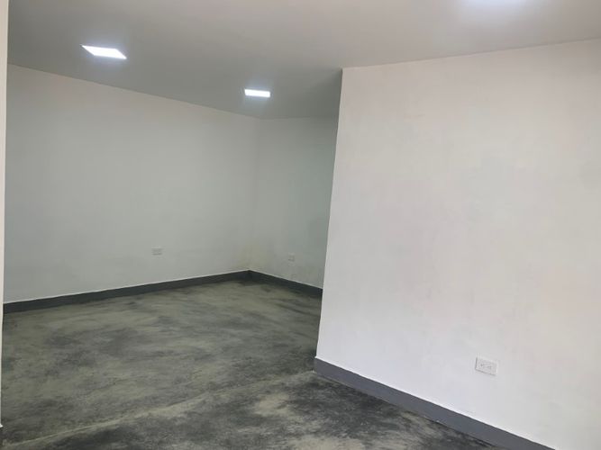 Local en arriendo en Laureles, Medellín, 42 m² · foto 4 de 5