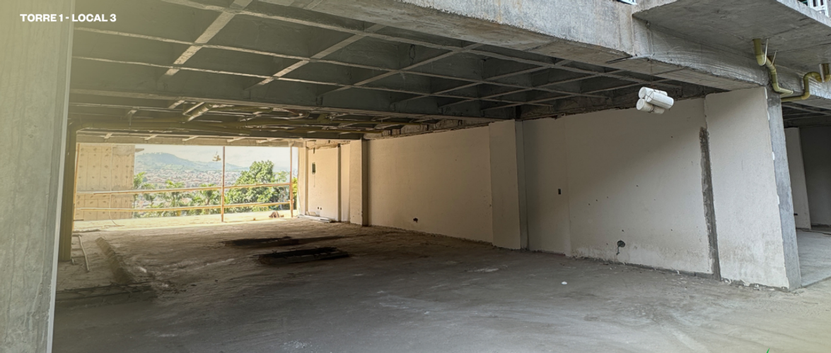Local en arriendo en Sector Plaza De Bolivar, Pereira, 181 m² · foto 2 de 3