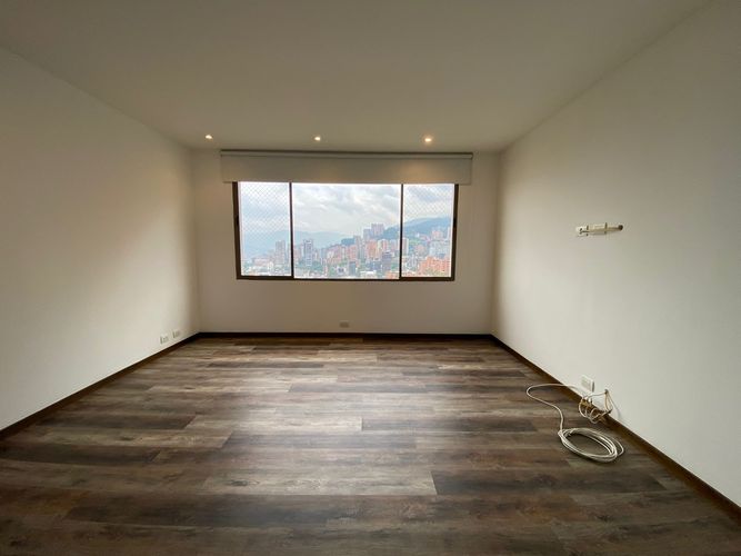 Apartamento de 3 alcobas en arriendo en La Florida, Medellín, 134 m² · foto 12 de 15