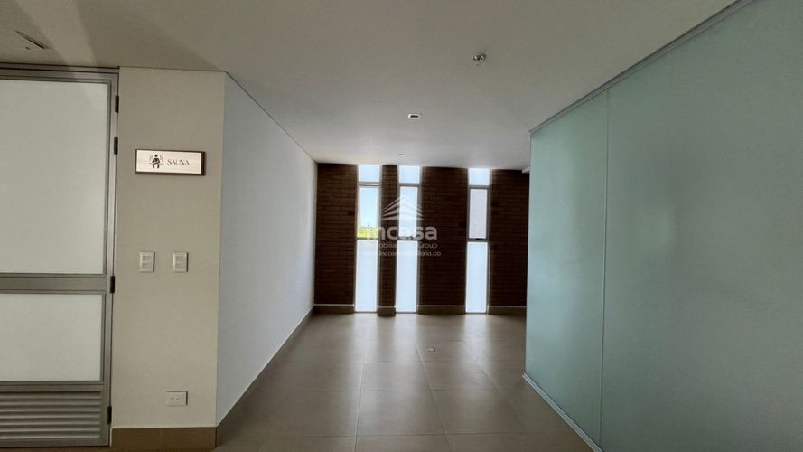 Apartamento de 3 alcobas en venta en Normandia, Cali, 209 m² · foto 4 de 24