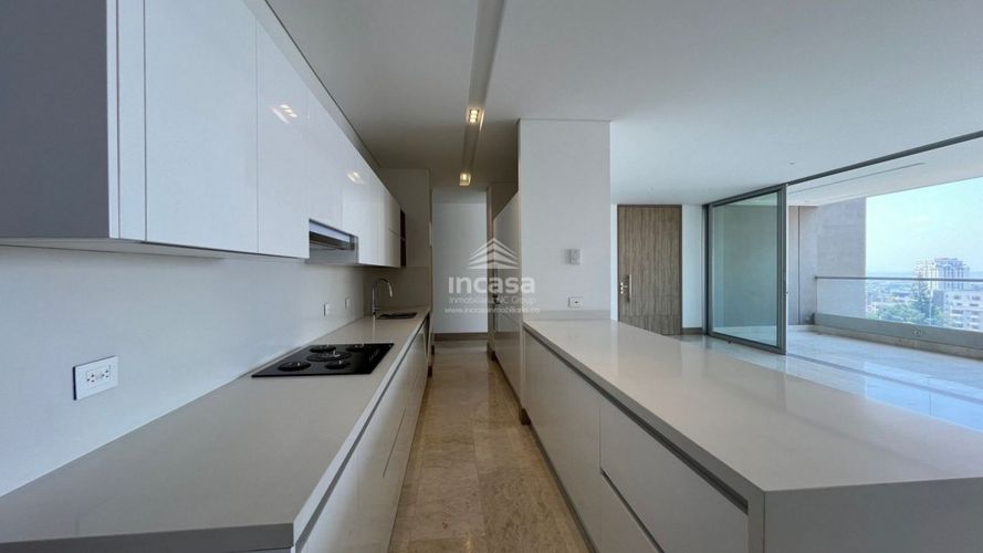Apartamento de 3 alcobas en venta en Normandia, Cali, 209 m² · foto 7 de 24