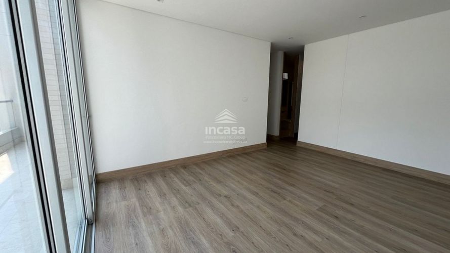 Apartamento de 3 alcobas en venta en Normandia, Cali, 209 m² · foto 21 de 24