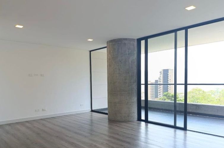 Apartamento en venta en Alejandria, Medellín · foto 2 de 13