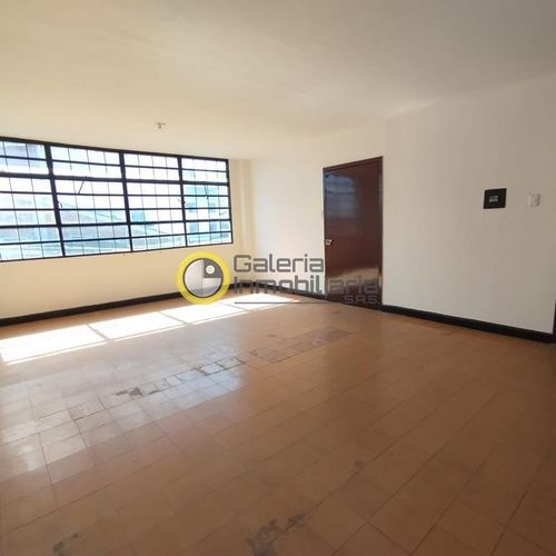 Oficina en arriendo en Centro, Bucaramanga, 40 m² · foto 3 de 9