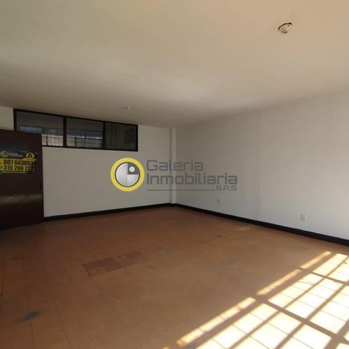 Oficina en arriendo en Centro, Bucaramanga, 40 m² · foto 5 de 9