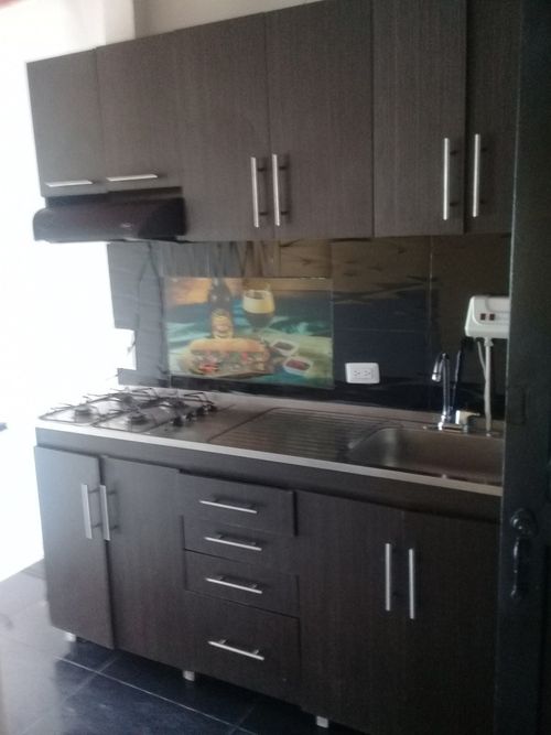 Casa de 9 alcobas en venta en Ponderosa, Bogotá, 420 m² · foto 3 de 8