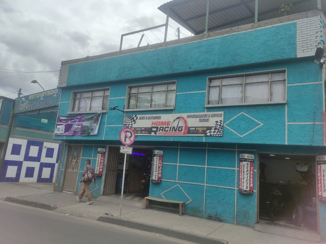 Casa de 8 alcobas en venta en San Vicente Ferrer- Tunjuelito, Bogotá, 181 m² · foto 2 de 20