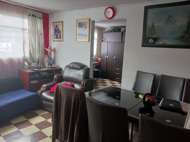 Casa de 8 alcobas en venta en San Vicente Ferrer- Tunjuelito, Bogotá, 181 m² · foto 9 de 20