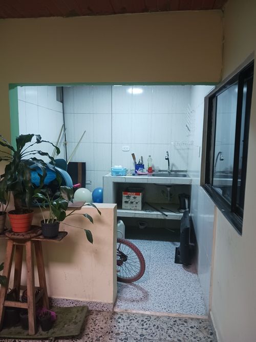 Casa de 8 alcobas en venta en San Vicente Ferrer- Tunjuelito, Bogotá, 181 m² · foto 11 de 20