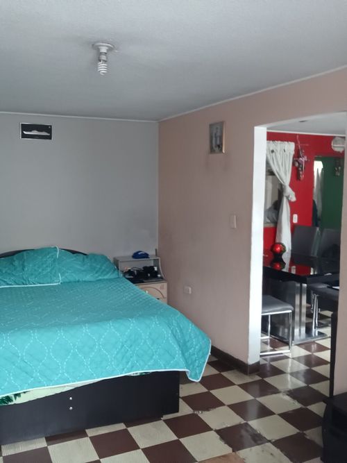 Casa de 8 alcobas en venta en San Vicente Ferrer- Tunjuelito, Bogotá, 181 m² · foto 12 de 20