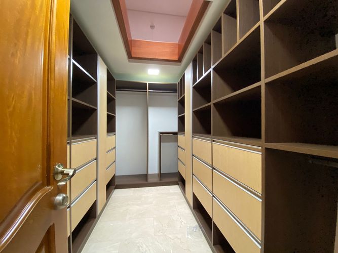 Casa de 3 alcobas en arriendo en Loma El Atravesado, Medellín, 203 m² · foto 9 de 15