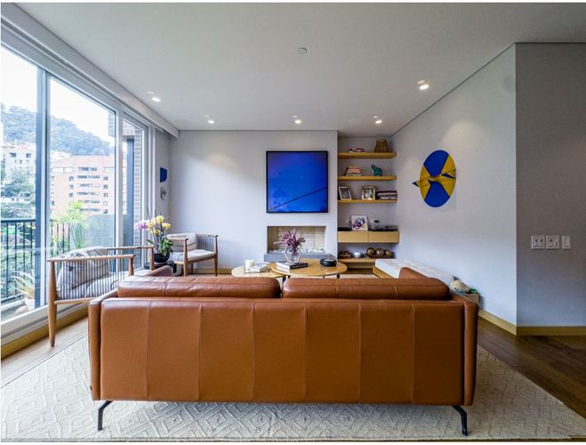 Apartamento de 3 alcobas en venta en La Cabrera, Bogotá, 151 m² · foto 5 de 21