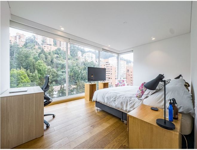Apartamento de 3 alcobas en venta en La Cabrera, Bogotá, 151 m² · foto 14 de 21