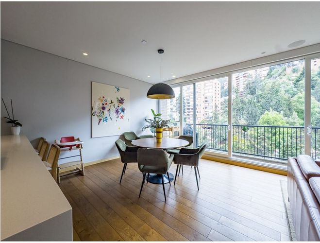 Apartamento de 3 alcobas en venta en La Cabrera, Bogotá, 151 m² · foto 6 de 21