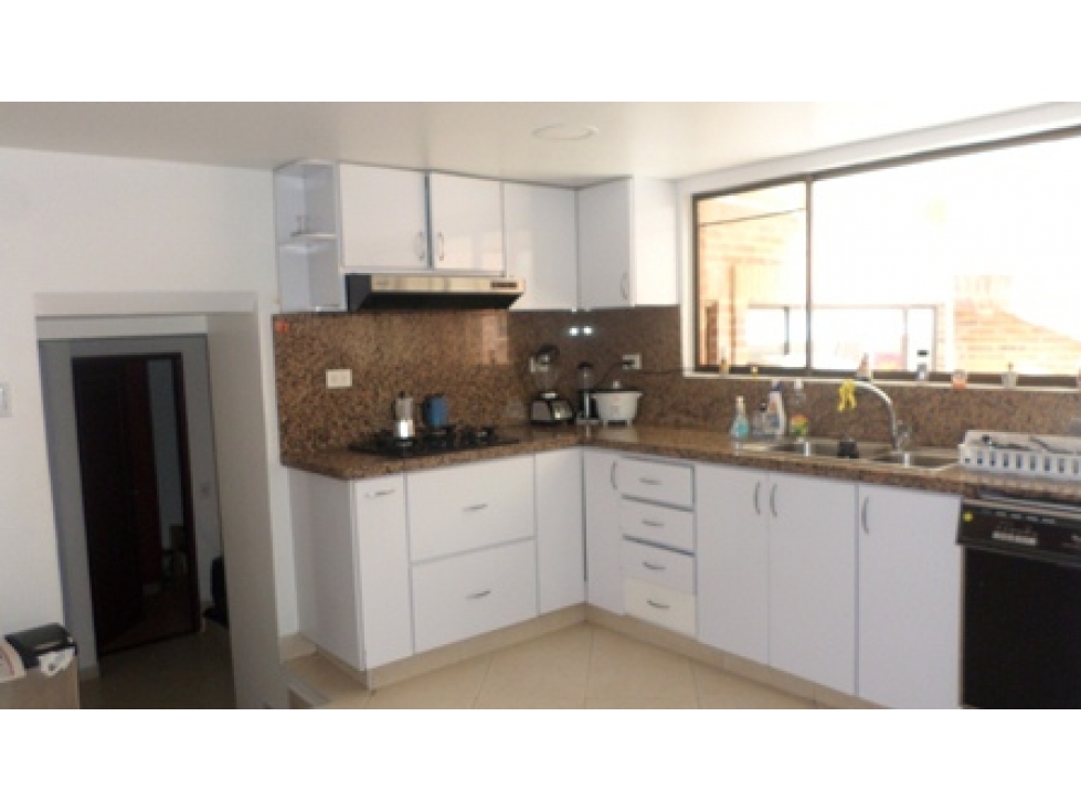 Apartamento en venta en Bosque De Pinos, Bogotá · foto 7 de 19