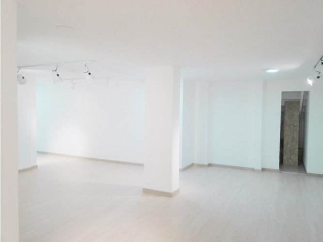 Casa de 1 alcoba en venta en Las Acacias, Bogotá, 700 m² · foto 7 de 11