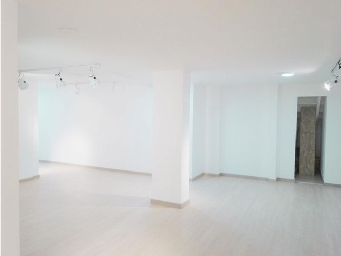 Casa de 1 alcoba en venta en Las Acacias, Bogotá, 700 m² · foto 9 de 11