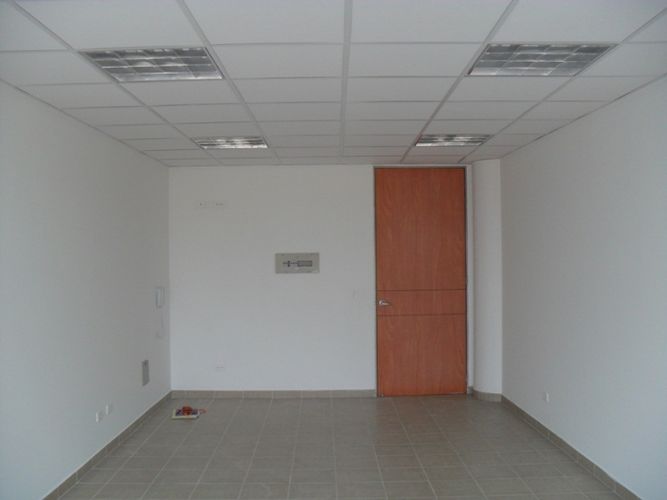 Oficina en arriendo en Siberia, Cota, 35 m² · foto 3 de 11