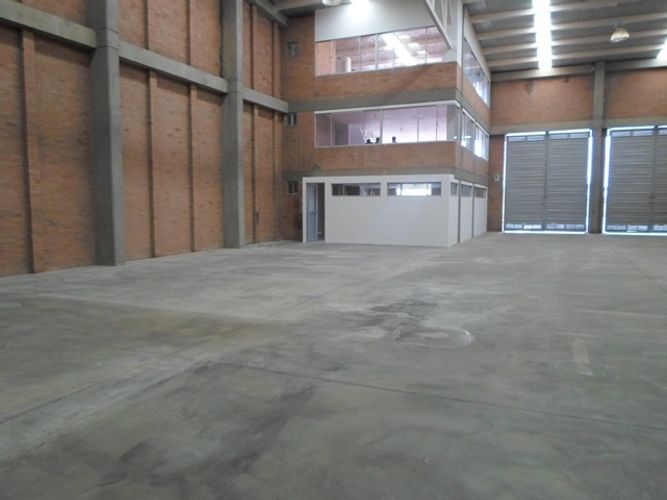 Bodega en arriendo en Siberia, Cota, 683 m² · foto 9 de 24