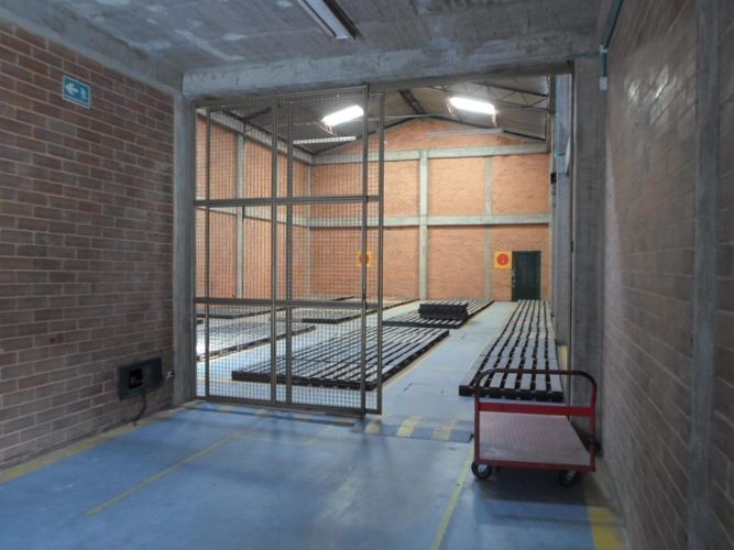 Bodega en venta en Siberia, Cota, 387 m² · foto 12 de 23
