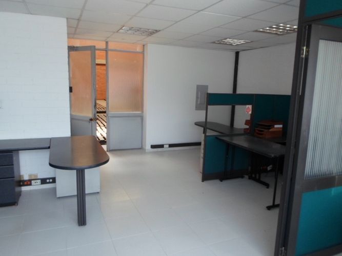 Bodega en venta en Siberia, Cota, 387 m² · foto 9 de 23