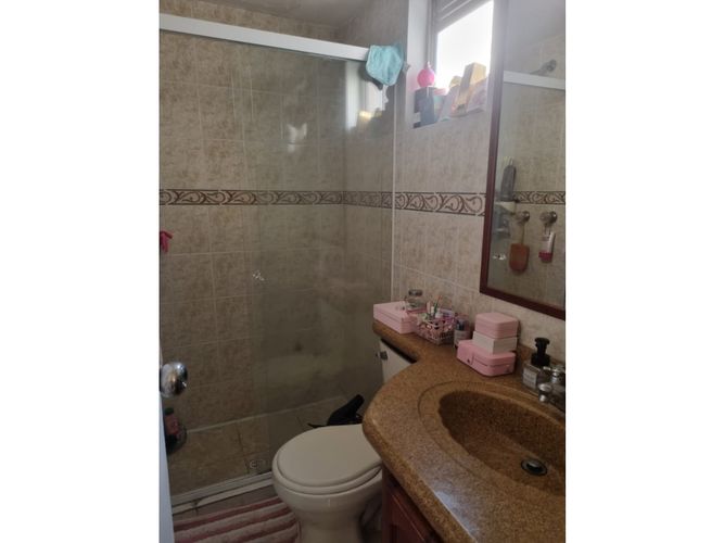 Apartamento de 3 alcobas en venta en Loma Del Indio, Medellín, 100 m² · foto 14 de 20