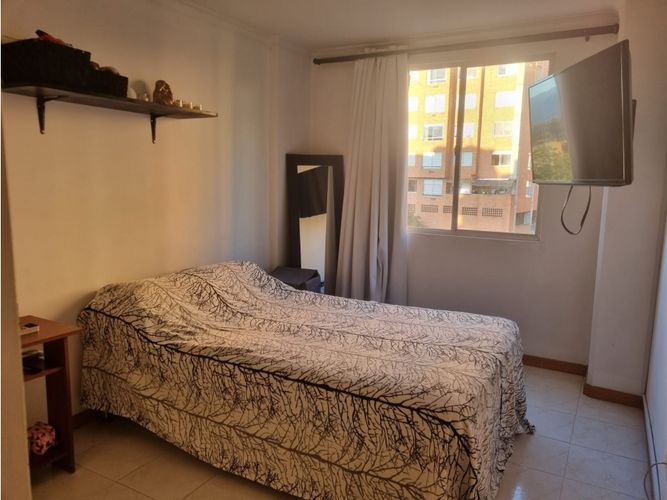 Apartamento de 3 alcobas en venta en Loma Del Indio, Medellín, 100 m² · foto 16 de 20