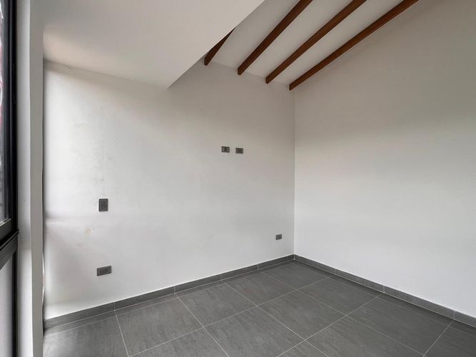 Casa de 3 alcobas en venta en La Ceja, 143 m² · foto 4 de 17