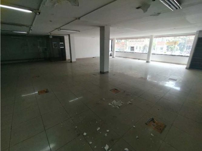 Local en arriendo en La Candelaria, Medellín, 400 m² · foto 7 de 24