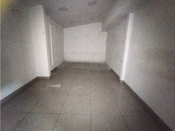Local en arriendo en La Candelaria, Medellín, 400 m² · foto 10 de 24