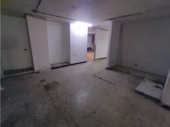 Local en arriendo en La Candelaria, Medellín, 400 m² · foto 15 de 24