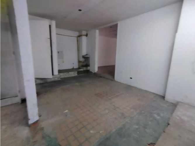 Local en arriendo en La Candelaria, Medellín, 400 m² · foto 21 de 24