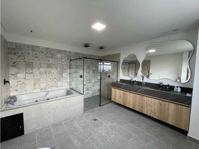 Casa de 5 alcobas en venta en Pantanillo, El Retiro, 647 m² · foto 4 de 18