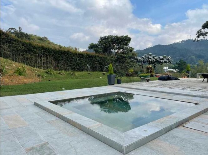 Casa de 5 alcobas en venta en Pantanillo, El Retiro, 647 m² · foto 5 de 18