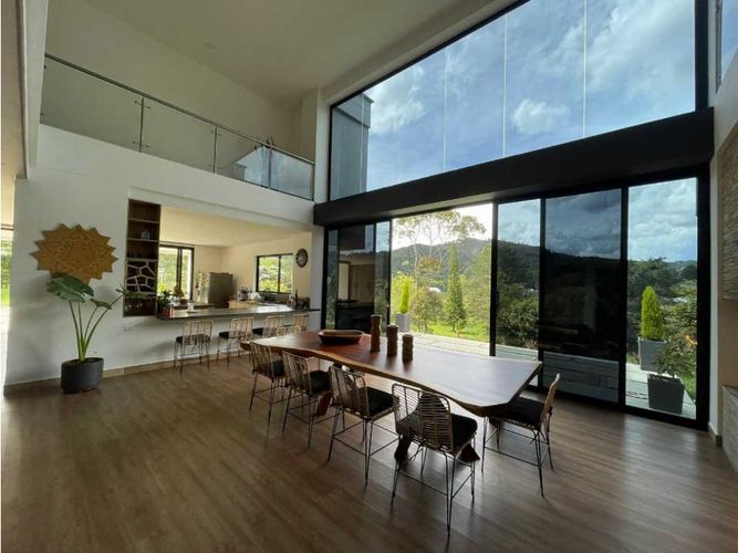Casa de 5 alcobas en venta en Pantanillo, El Retiro, 647 m² · foto 7 de 18